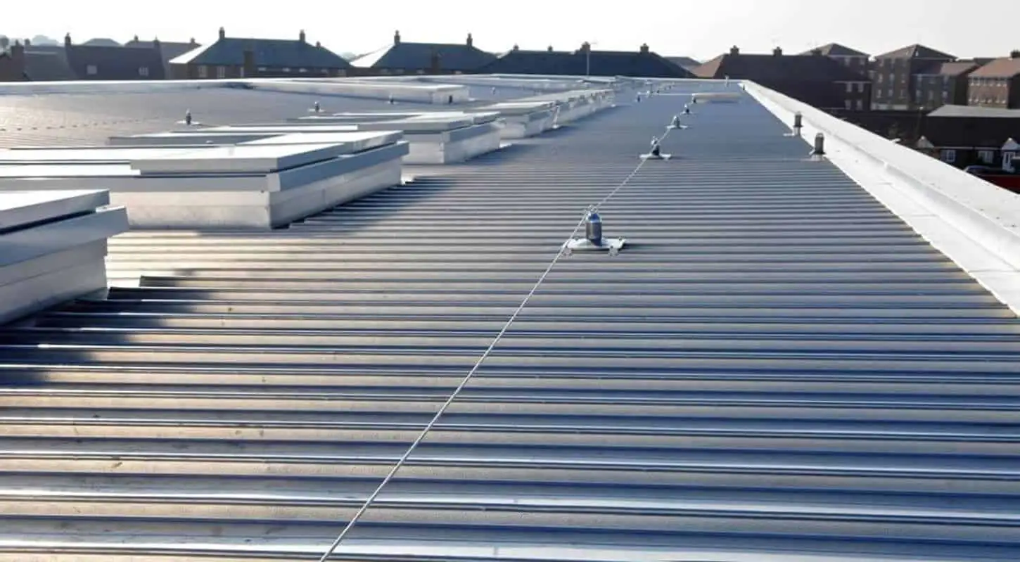 Commercial-metal-roof